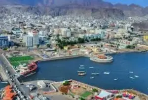”صدمة في عدن.. طفل 13 عاماً يتعرض لاعتداء جنسي على يد قيادي شهير”