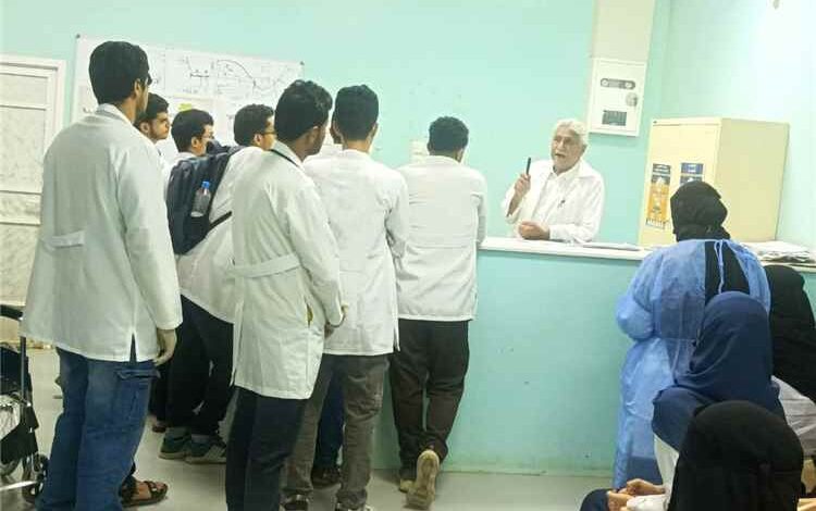 عدن.. تدشين البرنامج التطبيقي لطلبة جامعة العلوم والتكنولوجيا في مجال الاسهالات المائية بمستشفى الصداقة