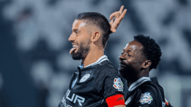 غيابات محتملة تهدد الشباب قبل صدام النصر 