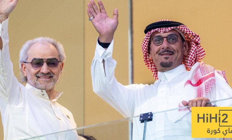 قبل صدام النصر .. رئيس الهلال يعقد جلسة مع اللاعبين !