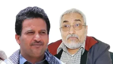 قيادي حوثي يتهم الإصلاح بالضلوع في ”غرفة عمليات” استهدفت قحطان