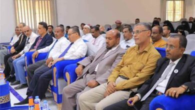 كلية التربية بجامعة سيئون تحتفي بأوائل الطلبة والمبدعين في برامج الدكتوراه والماجستير والبكالوريوس للعام الجامعي 2026/2025م