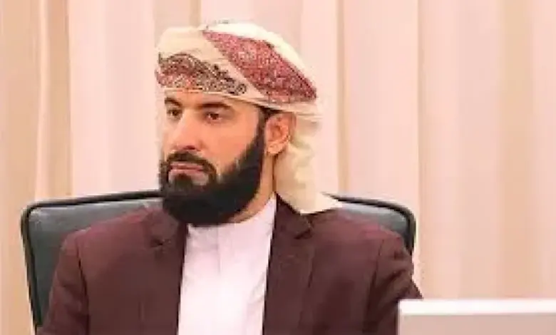 مجهولون يستهدفون النيابة العامة في أبين بقنبلة.. وشائعات تزعم استهداف منزل المحافظ