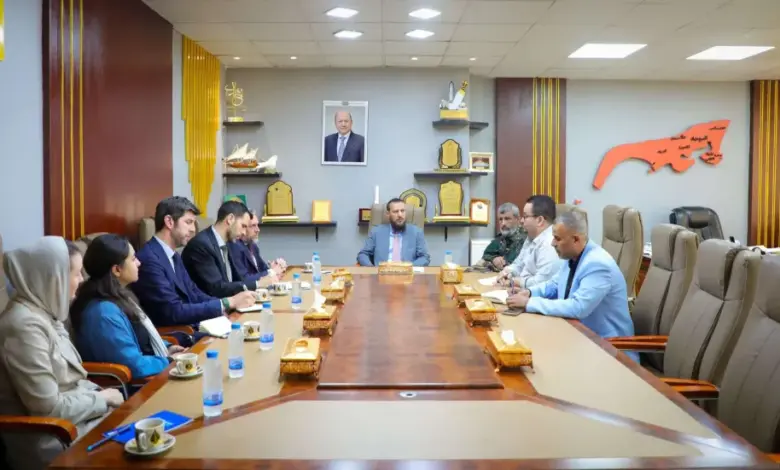 محافظ عدن يستقبل بعثة الاتحاد الأوروبي ويبحث معها التعاون الإنساني والتنموي