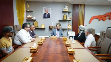 محافظ عدن يشيد بالدور الإغاثي والإنساني للجنة الدولية للصليب الأحمر