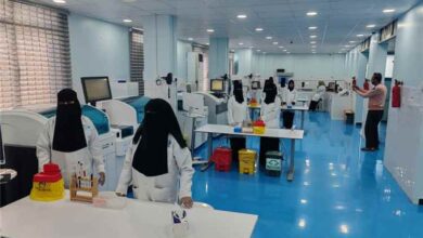 مختبرات الصحة العامة بعدن تواكب المعايير الحديثة وتستعيد ثقة المواطنين
