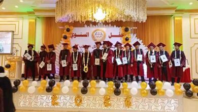 مدرسة الراية بلحج تكرم أوائلها المتفوقين ومخرجاتها الأكاديمية