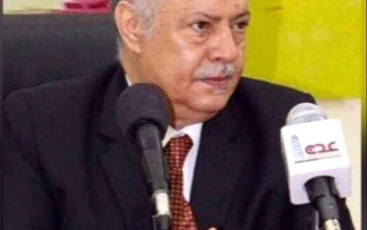 مستشار رئيس مجلس القيادة يشيد بالإجراءات الحكومية الأخيرة ويؤكد أهميتها في تحسين الأوضاع المعيشية