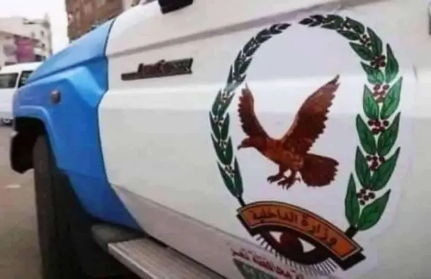 مطلوب أمني يقع في شر أعماله بعد اختبائه في منطقة جبلية بتعز