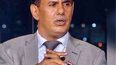 منصور صالح: استهداف القيادات الجنوبية بالشيطنة يضر بقضية الجنوب