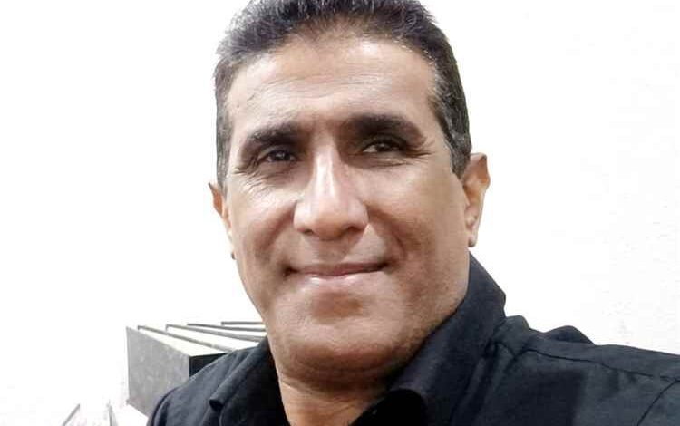 ناشط سياسي  يحذر من تفاقم معاناة المواطنين في عدن وسط تأخر الرواتب وتدهور الخدمات