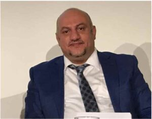 نبيل الاسدي: تشريد أكثر من ألف صحفي يمني بسبب انتهاكات الحوثيين وتدهور أوضاعهم