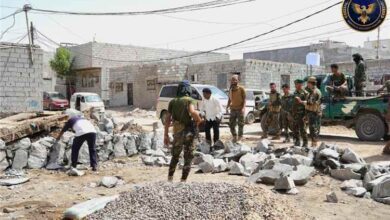 وحدة حماية الأراضي تواصل حملاتها لوقف التعديات والبناء العشوائي في الممدارة والعريش بعدن