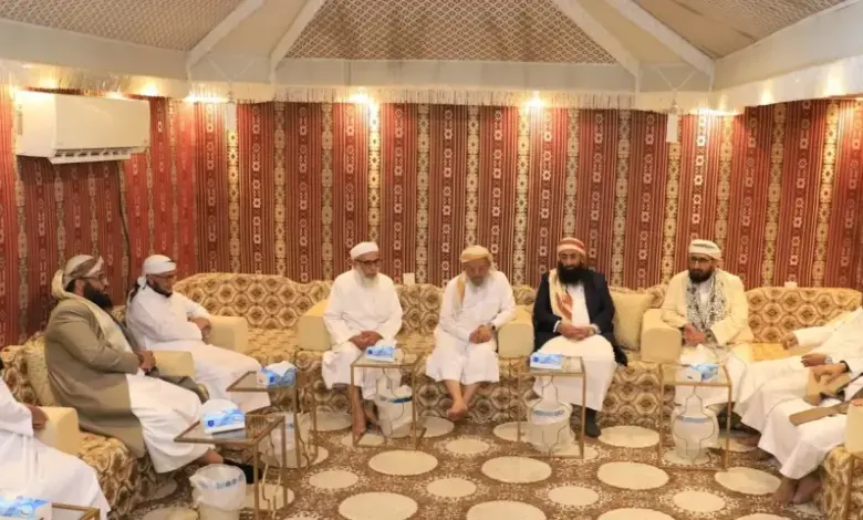 الوزير الوادعي مع المكونات الدعوية