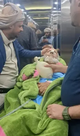 وفاة الشيخ ‘‘الشباعي’’ بعد أيام من إصابته طعنًا على يد عنصر حوثي مسجد بصنعاء
