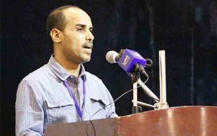 ​عقب زيارة تفقدية لشبوة تُوجت بهدنة قبلية.. مستشار وزير الداخلية "عبدالرحيم العولقي" يصل عدن