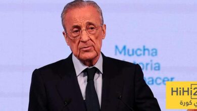 صورة وصول بيريز للمقابله الاعلاميه قبل الاعلان الهام