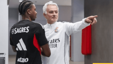 لاعب بنفيكا يكشف الوجه الحقيقي لمورينيو داخل غرفة الملابس