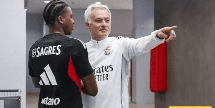 لاعب بنفيكا يكشف الوجه الحقيقي لمورينيو داخل غرفة الملابس