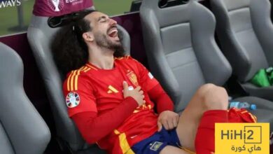 تهديدات بالقتل تطال زوجة كوكوريلا بعد إعلان انتقاله إلى ريال مدريد..!