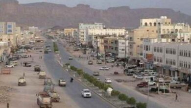 أبين.. مصدر أمني يفند الشائعات: القبض على أحمد مقرع تم في الشارع العام وليس بمداهمة منزله.