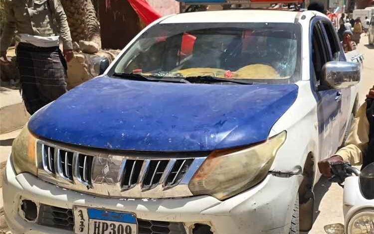أمن دوعن يمهل بائعي القات 24 ساعة لمنع بيع القات في الأسواق العامة
