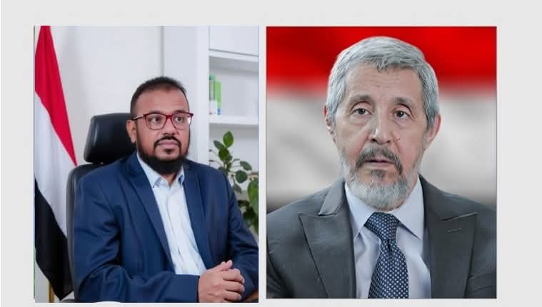 أمين عام الإصلاح يعزي الأستاذ محمد بن زياد في وفاة والدته.