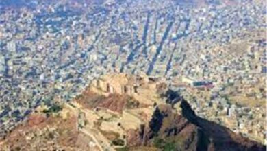 إصابة طفلة برصاص قناصة حو-ثي في تعز