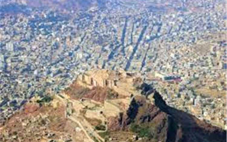 إصابة طفلة برصاص قناصة حو-ثي في تعز