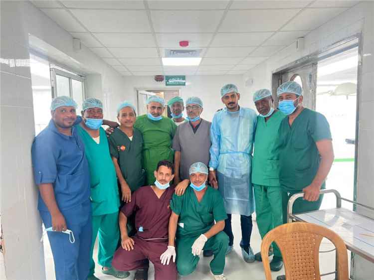 استمرار المخيم الطبي الجراحي بهيئة مستشفى الرازي أبين في إجراء العمليات الجراحية .. والأربعاء القادم اجراء عمليات طبلة الأذن