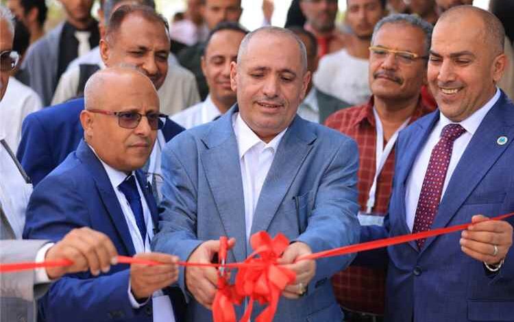افتتاح أعمال المؤتمر الطلابي للبحث والابتكار بجامعة تعز