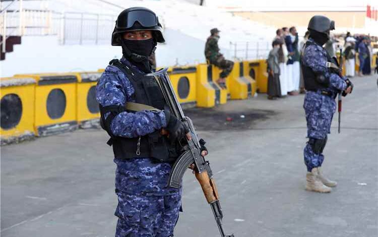 الحوثيون يسعون لترميم واجهتهم المتآكلة بحكومة جديدة