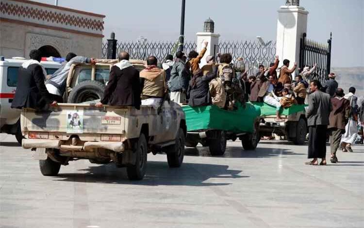 الحوثيون يشيّعون 15 من قتلى خروقهم للتهدئة خلال شهر
