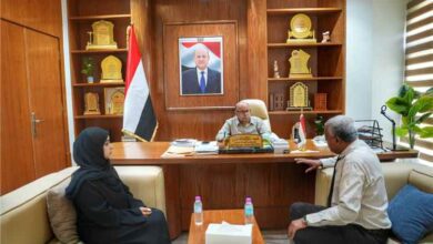 الخنبشي يشيد بجهود المجلس اليمني للتخصصات الطبية بحضرموت في تأهيل الكوادر الصحية وتطوير برامج الدراسات العليا
