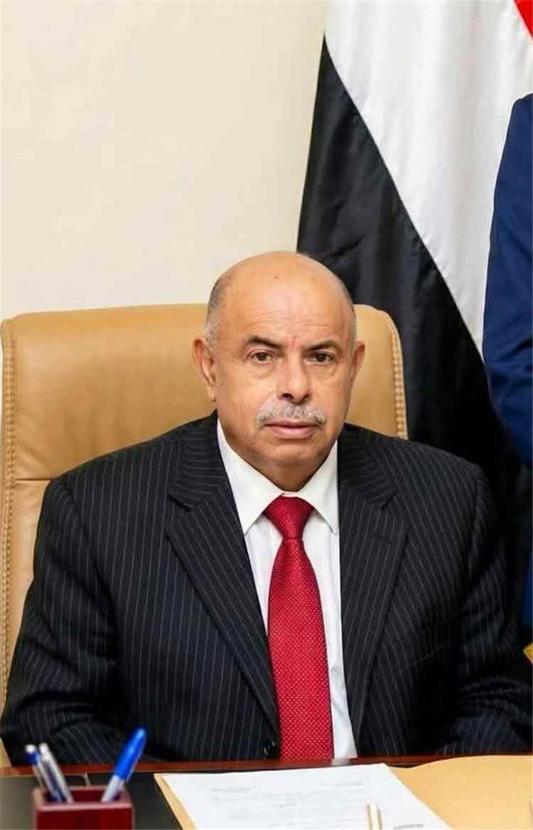 الخنبشي يصدر قرارات تعيين في القطاع الصحي بساحل حضرموت
