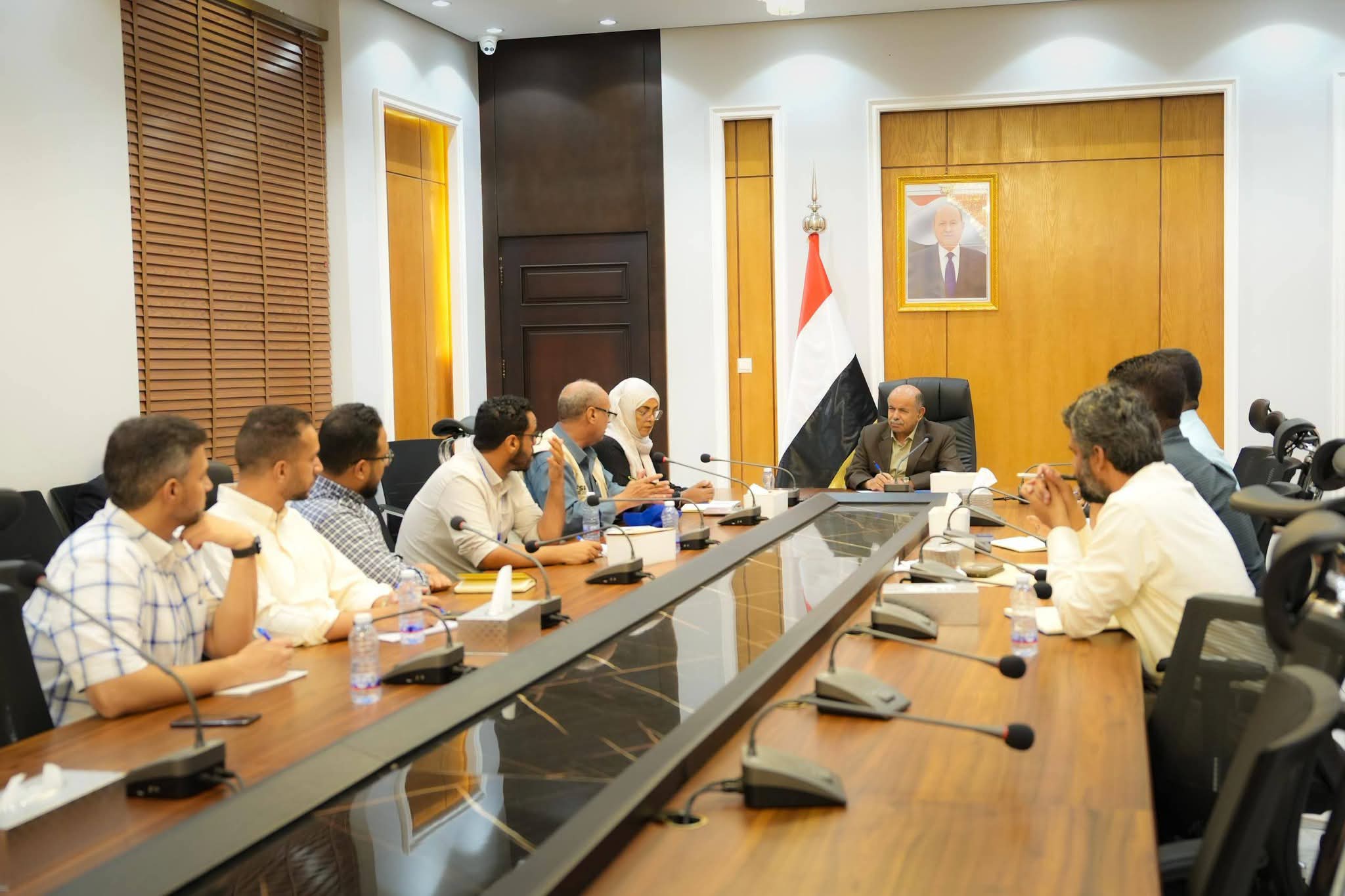 الخنبشي يطّلع على مشروع لتعزيز الأمن المائي وتحسين إدارة الموارد المائية بحضرموت