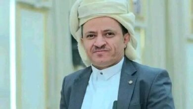 الداخلية اليمنية تكشف هوية شخص يمارس التضليل ويدعي العمل في مكتب الوزير وتؤكد إنه ''عنصر أمني مرتبط بالحوثيين''