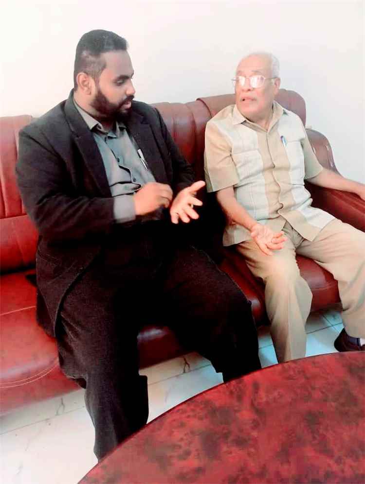الدكتور الصولبة يلتقي نائب وزير الأشغال لمناقشة العديد من القضايا