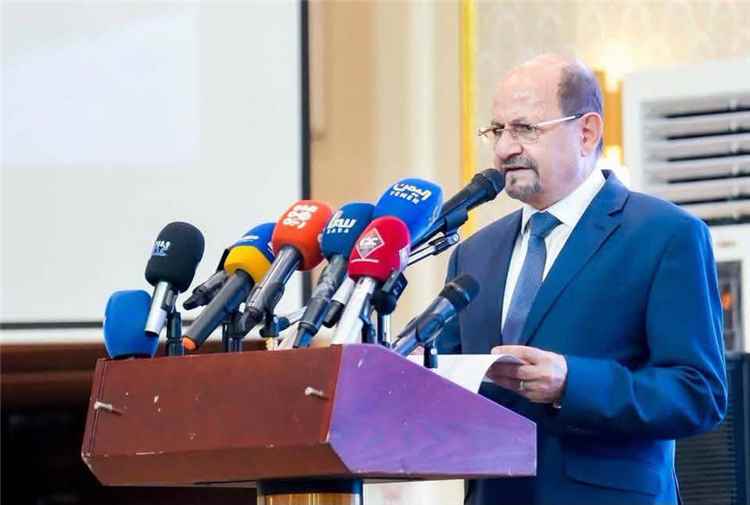 الزنداني: الدعم السعودي الجديد سيسهم في انتظام الرواتب وتعزيز استقرار العملة