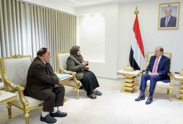 الزنداني يؤكد دعم الحكومة للأجهزة الرقابية وتعزيز منظومة النزاهة الوطنية