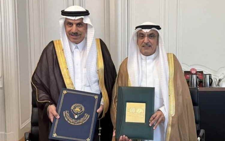 الصندوق الكويتي للتنمية يوقع اتفاقية منحة بمليون دولار لدعم مشروع معهد "التعليم الفني" بالتربة في تعز