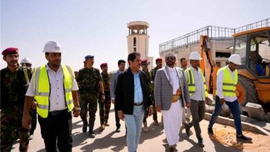 العرادة يتفقد سير الأعمال الإنشائية في مطار مأرب الدولي