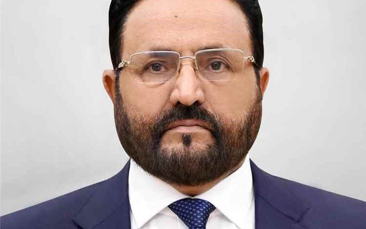 العرادة يعلّق للمرة الأولى على أحداث حضرموت.. ماذا قال؟