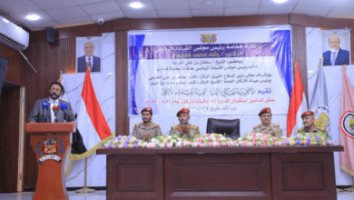 اللواء سلطان العرادة: بناء مؤسسة عسكرية وطنية محترفة خيار لا رجعة عنه والاستثمار في الإنسان هو معركة اليمن الكبرى