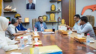 المحافظ شيخ يترأس اجتماعًا لمناقشة المشاريع الخدمية في العاصمة عدن
