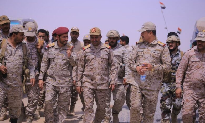المنطقة العسكرية السابعة تتسلم نقاط الخط الدولي لتعزيز الأمن وحماية المواطنين