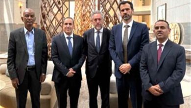 الهجري يبحث مع سفير الاتحاد الأوروبي المستجدات المحلية والإقليمية