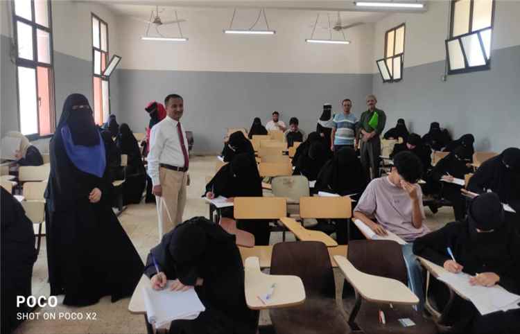 انطلاق امتحانات الفصل الدراسي الثاني بكلية التربية عدن