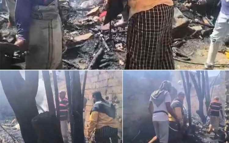 بتوجيهات محافظ أبين.. مدير عام خنفر يتفقد أضرار الحريق في منطقة المحراق بجعار
