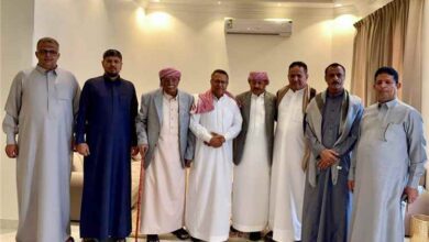 بن دغر: أبين تمثل ركيزة أساسية في أي مواجهة مقبلة مع جماعة الحوثي